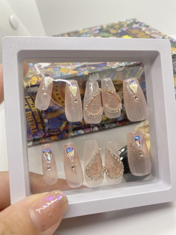 10 pcs customized hand painted coffin fake press on nail luxury flash heart style diamond crystal Rhinestones for party Sale