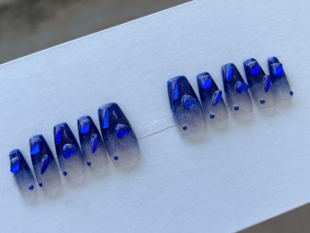 10 pcs luxury Customized hand painted fake nail coffin press on nail Klein blue with flash diamond crystal Rhinestones on Sale