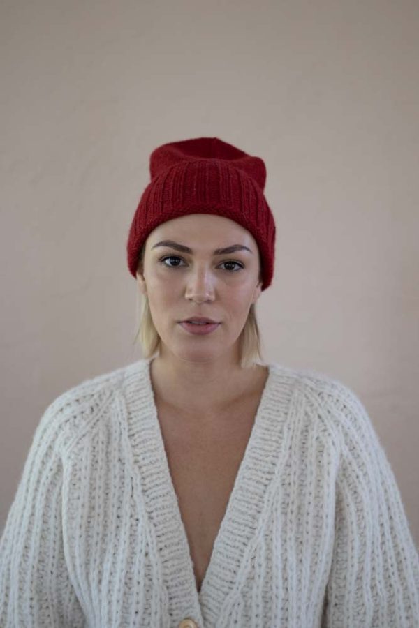 Stela Beanie- Roja Online now